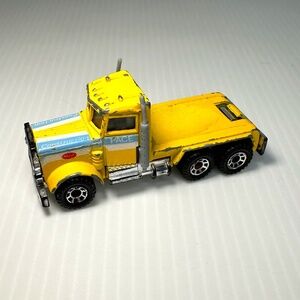 Vintage 1981 Matchbox Peterbilt Diecast Pace Construction 1:87 Scale Loose